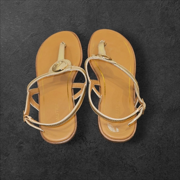 Nautica Women’s Gold T-Strap Sandals‎ Size 8 Metallic Flat Thong Summer Style - Picture 2 of 5